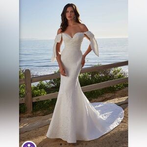 Madeline Gardner “Leighton” 1217B